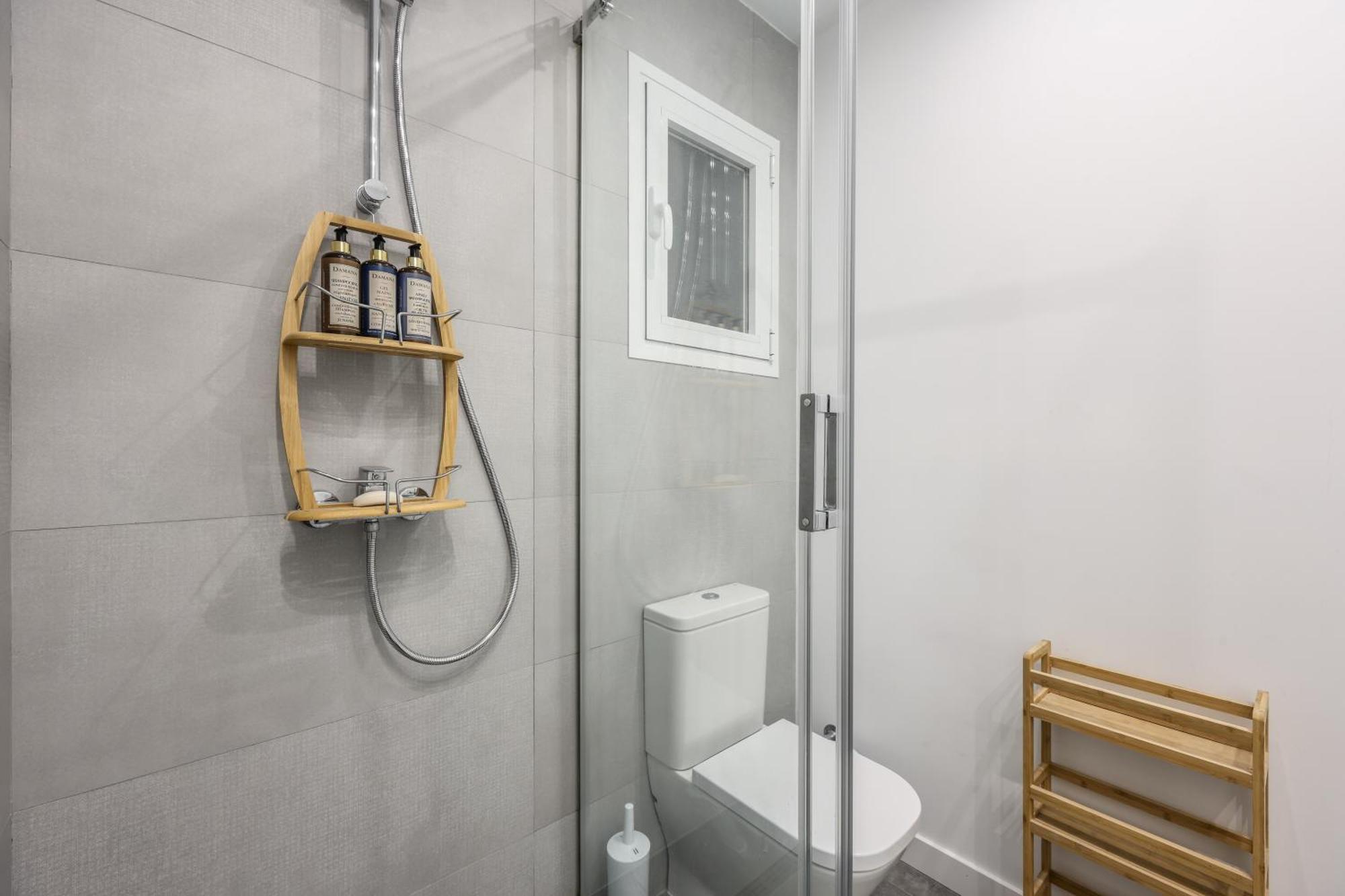 Hotel Be Coliving Madrid Centro Esterno foto