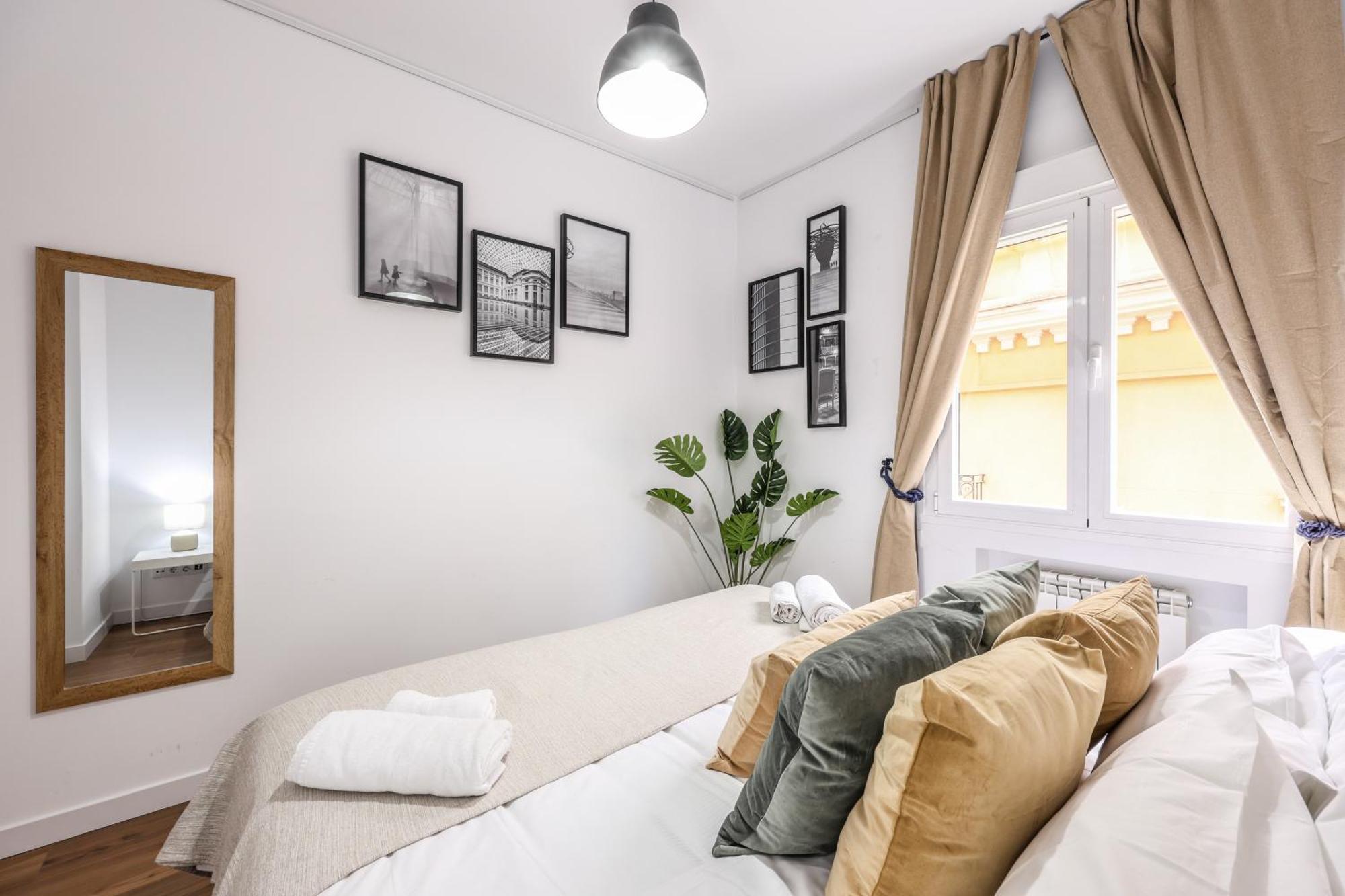 Hotel Be Coliving Madrid Centro Esterno foto